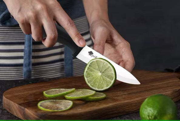 Couteau de cuisine en céramique ultra-tranchant pratique hyper léger